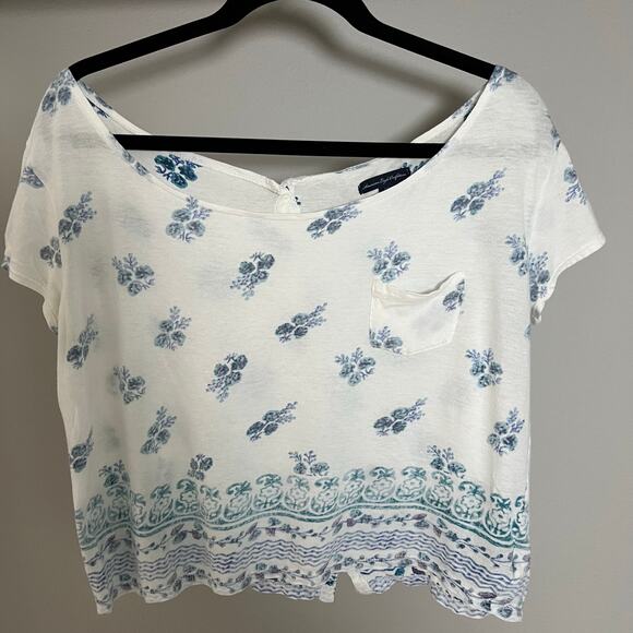 American Eagle Floral Tee with Button Down Back S/P - Picture 4 of 6